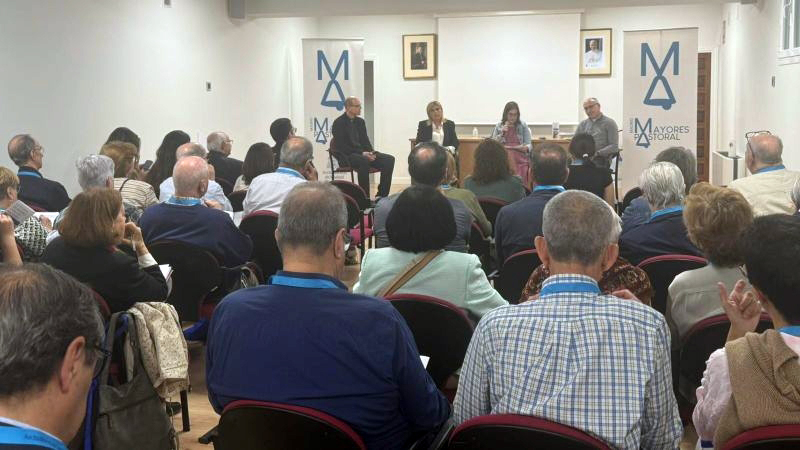 «La Iglesia de Madrid con los Mayores»: Un tríptico para «ponerlos en valor y reconocer su valía»